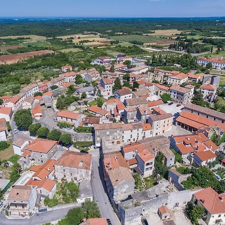 Pet Friendly In Sveti Lovrec Sveti Lovreč Pazenatički
