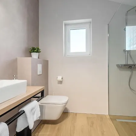 Casa vacanze Pet Friendly In Sveti Lovrec *
